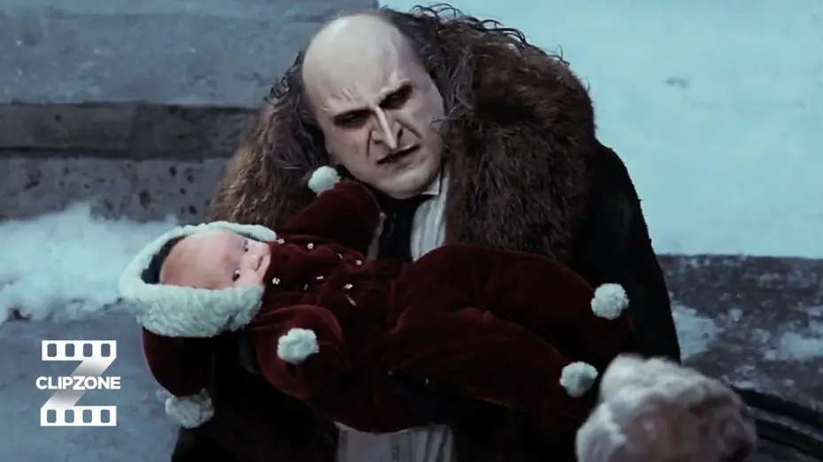 Wideo do filmu Powrót Batmana — Penguin's Sinister Debut