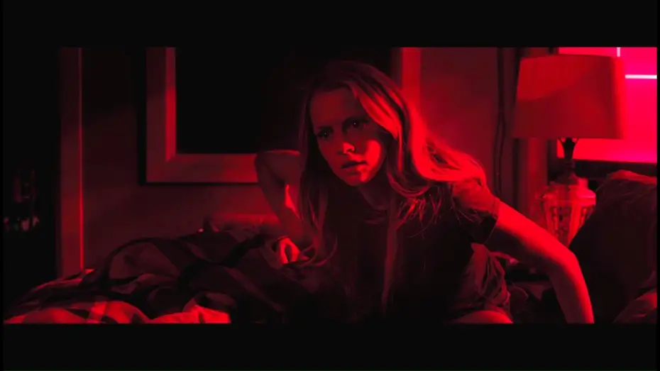 Wideo do filmu Kiedy Gasną Światła — Lights Out - Terrore nel buio - Trailer Italiano Ufficiale | HD