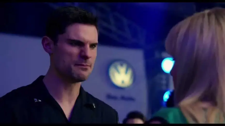 Wideo do filmu Pitch Perfect 2 — Pitch Perfect 2 / Extrait 3 "Confrontation entre les Bellas et DSM" VF [Au cinéma le 22 juillet]