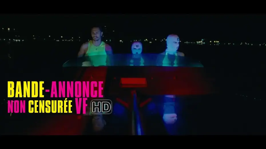 Wideo do filmu Spring Breakers — SPRING BREAKERS Bande-Annonce Non-Censurée VF