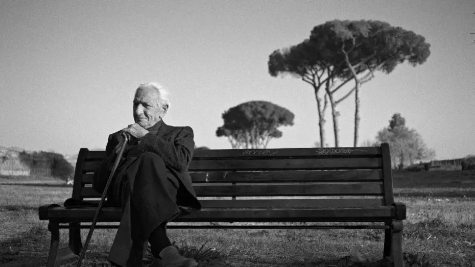 Wideo do filmu The Treasure of His Youth: The Photographs of Paolo Di Paolo — Trailer