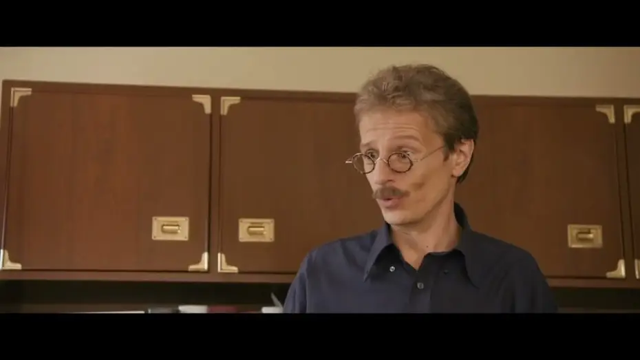 Wideo do filmu Rabiye Kurnaz kontra George W. Bush — UNA MAMMA CONTRO G.W. BUSH - TRAILER UFFICIALE