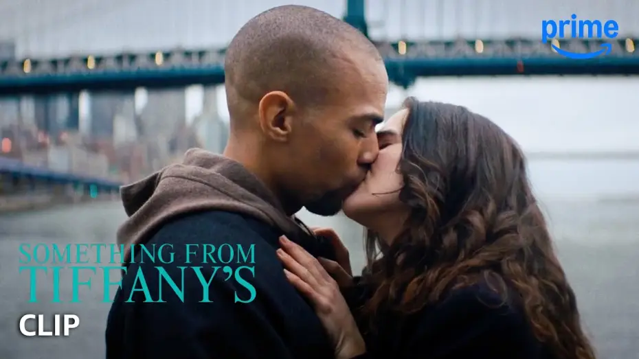 Wideo do filmu Prezent od Tiffany'ego — Rachel and Ethan Finally Kiss