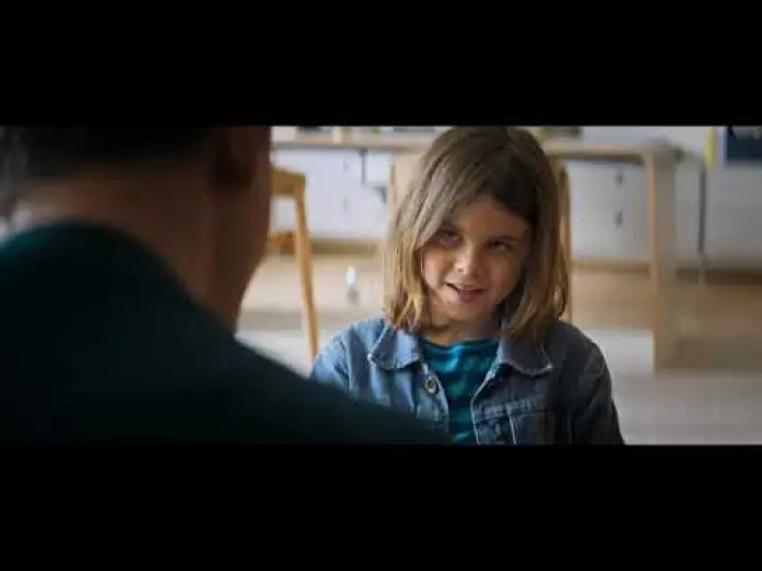 Wideo do filmu Sukienka Oskara — Trailer   El vestido de Oskar