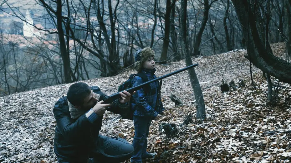 Wideo do filmu Prześwietlenie — R.M.N. - Tráiler español