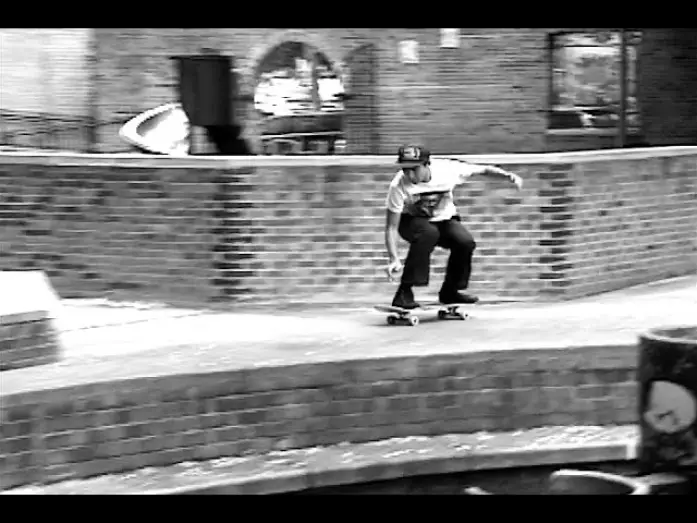 Wideo do filmu Lurknyc - Strangers — strangers premiere trailer