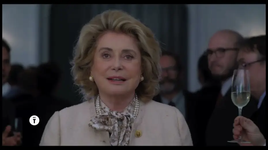 Wideo do filmu Bernadette — LA MOGLIE DEL PRESIDENTE - TRAILER 90"