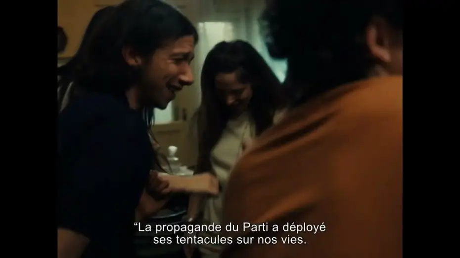Wideo do filmu Metronom — RADIO METRONOM de Alexandru Belc - Bande-annonce - au cinéma le 4 janvier 2023