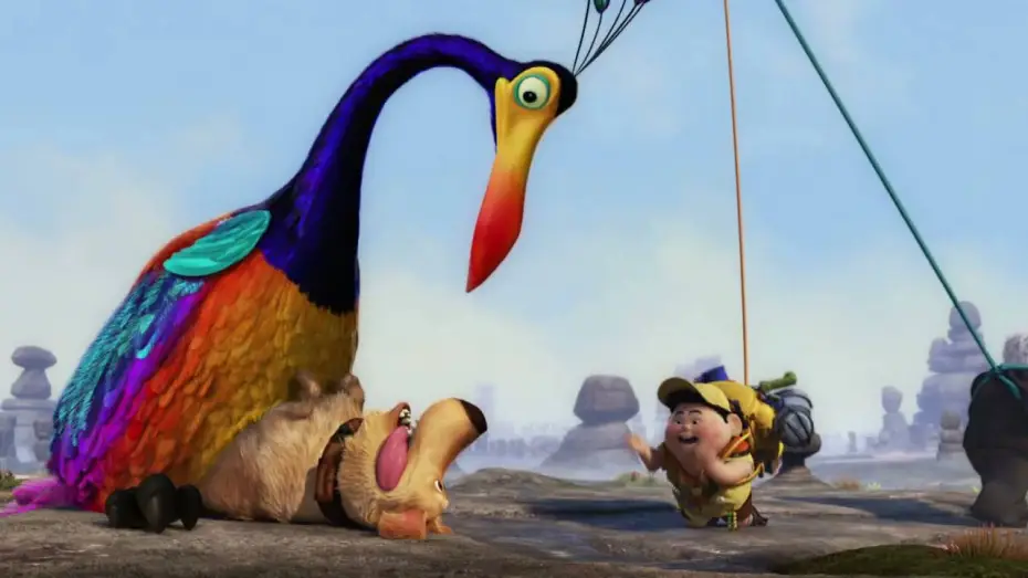Wideo do filmu Odlot — Là-Haut - Bande-annonce (avec la voix de Charles Aznavour) I Disney