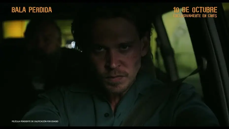 Wideo do filmu Złodziej z przypadku — Hank (Austin Butler) solo quiere salir vivo de esta.