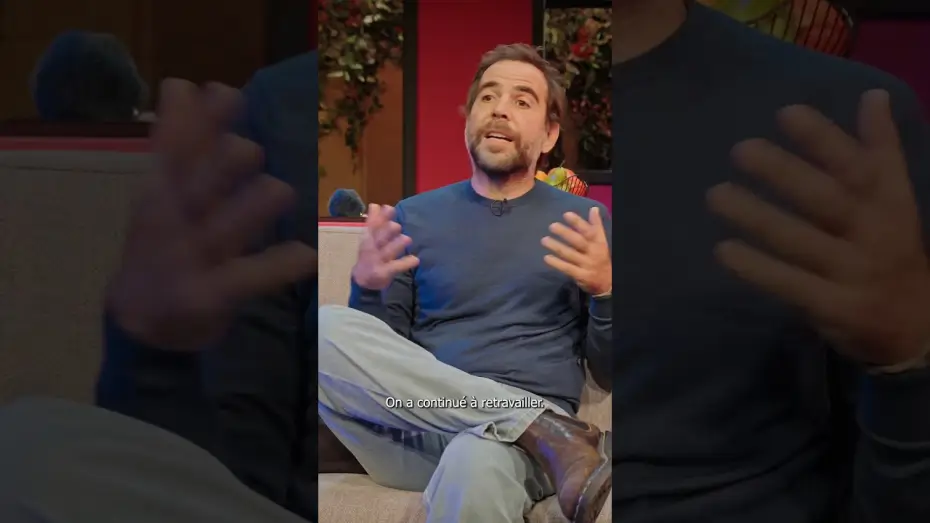 Wideo do filmu Une idée géniale — UNE IDÉE GÉNIALE - Sur la scène des Variétés avec Sébastien Castro, auteur et comédien