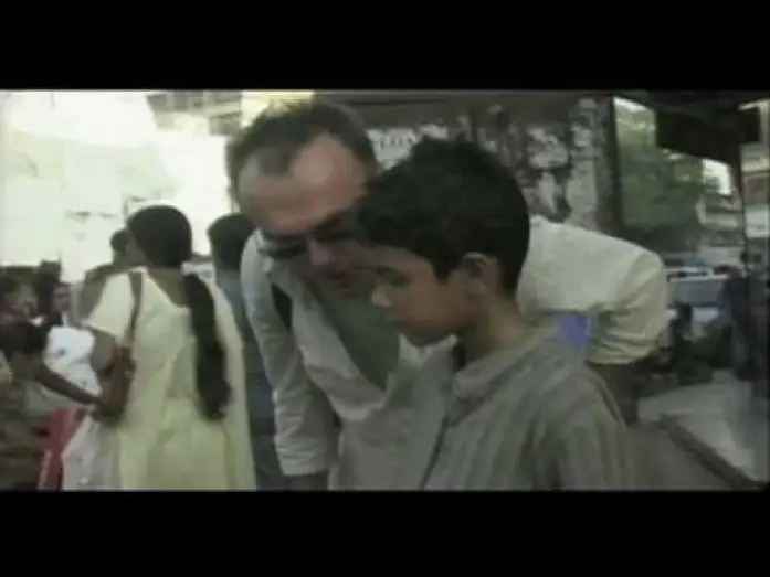 Wideo do filmu Slumdog. Milioner z ulicy — INSIDE SLUMDOG: Boyle on Child Actors