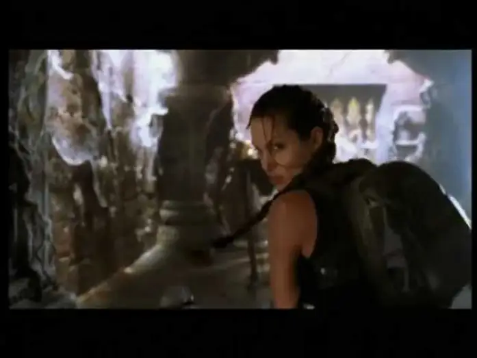 Wideo do filmu Lara Croft: Tomb Raider — tomb Raider trailer ita