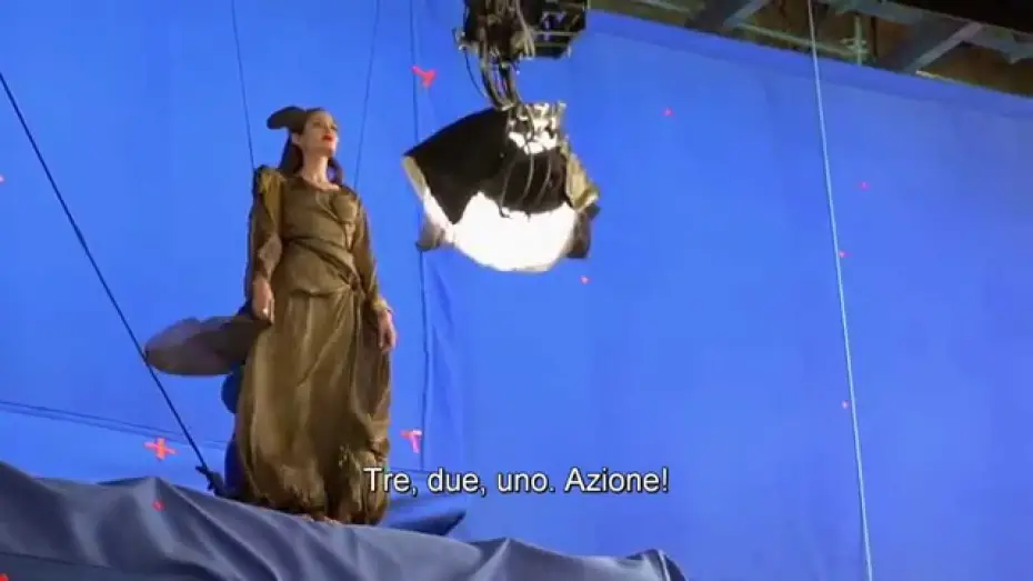 Wideo do filmu Czarownica — Maleficent -- La creazione del volo - DocuPOD | HD