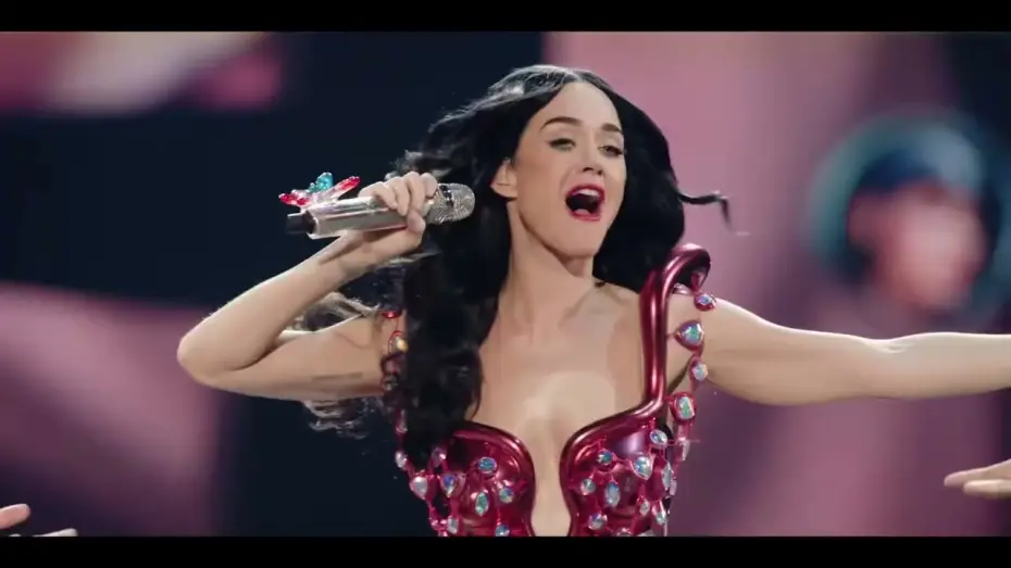 Wideo do filmu Katy Perry: The Lifetimes Tour - Live from Paris — Katy Perry announces ‘The Lifetimes Tour: Live From Paris’ premiering at Tribeca on June 8th.