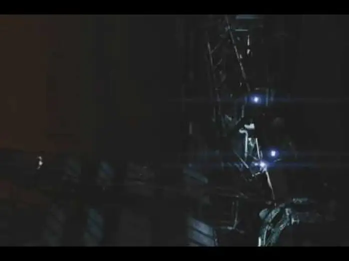 Wideo do filmu W stronę słońca — Not The Comms Officer