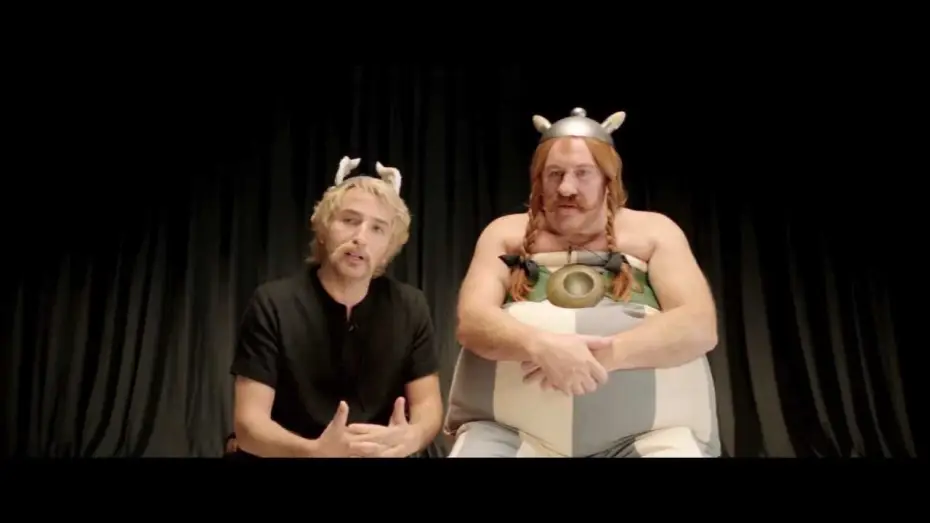 Wideo do filmu Asteriks i Obeliks: W służbie Jej Królewskiej Mości — ASTERIX ET OBELIX : AU SERVICE DE SA MAJESTE - interview "héros"