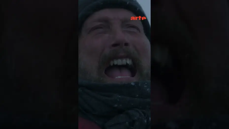Wideo do filmu Mads Mikkelsen. Diabeł wcielony — Mads Mikkelsen à l'épreuve du froid ❄️🥶 | ARTE Cinema