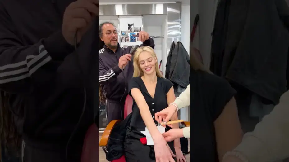 Wideo do filmu Zabawa w pochowanego 2: Szukam — Samara Makeup Time-lapse