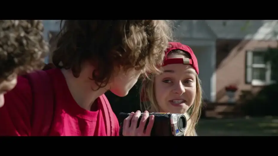 Wideo do filmu Upiorne wakacje — UK Trailer