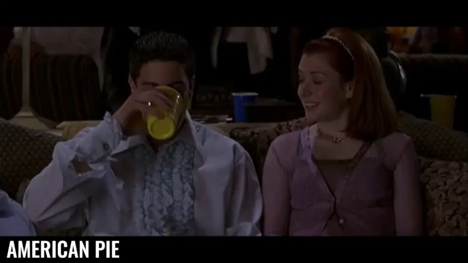 Wideo do filmu American Pie — American Pie - Scène culte - Je m'étais enfilé une flute dans la chatte !