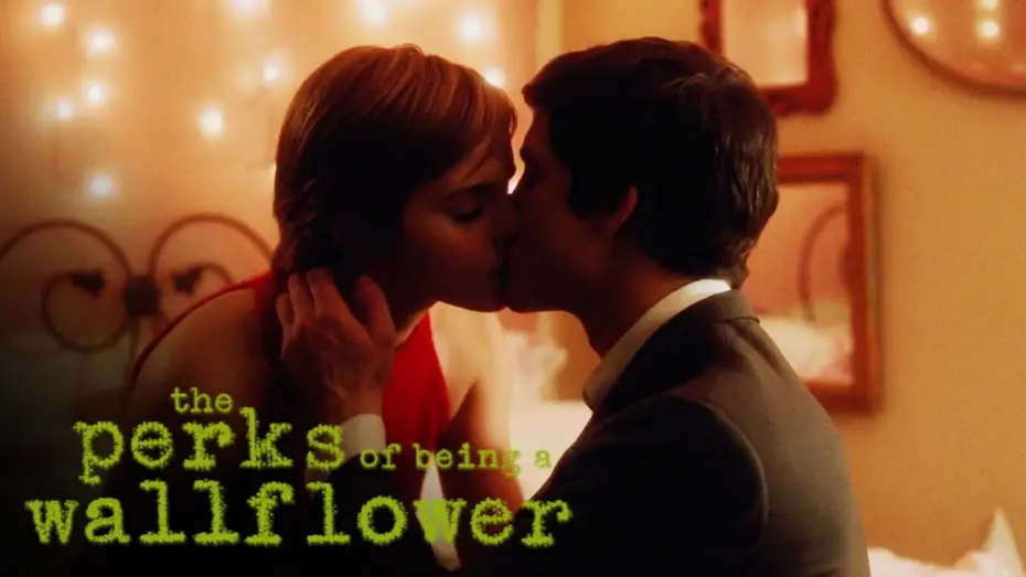 Wideo do filmu Charlie — 'Charlie & Sam's First Kiss' Scene | The Perks of Being a Wallflower