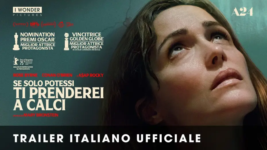 Wideo do filmu Kopnęłabym cię, gdybym mogła — SE SOLO POTESSI TI PRENDEREI A CALCI | Trailer Italiano Ufficiale HD