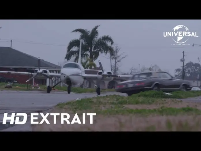 Wideo do filmu Barry Seal: Król przemytu — Barry Seal : American Traffic / Extrait “Atterrissage urbain” VF [au cinéma le 13 septembre]