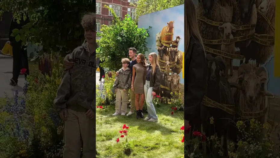 Wideo do filmu Sprawiedliwość owiec — Leicester Square: farm edition