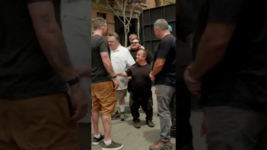 Wideo do filmu Untitled Jackass Film — Wee Man Tank