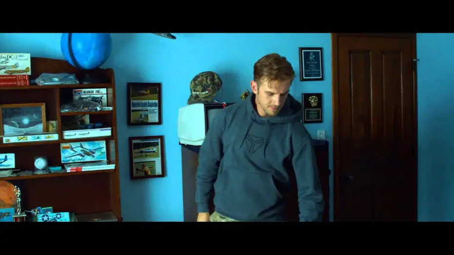 Wideo do filmu Gość — Calebs Room