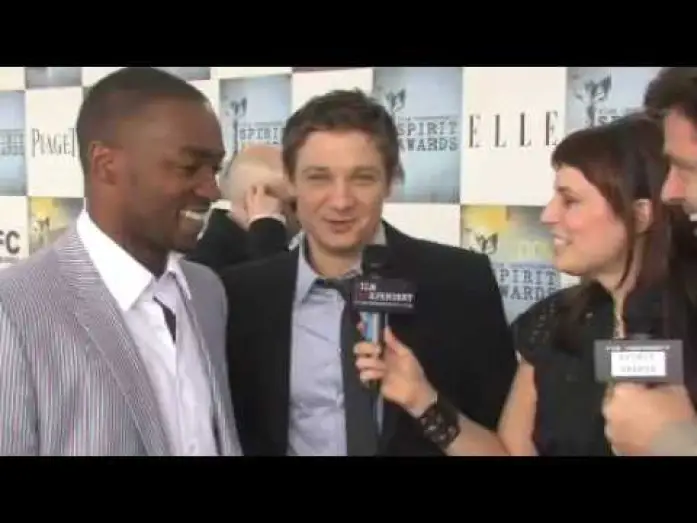 Wideo do filmu The Hurt Locker: W Pułapce Wojny — Jeremy Renner & Anthony Mackie THE HURT LOCKER SA09 RedCarpet