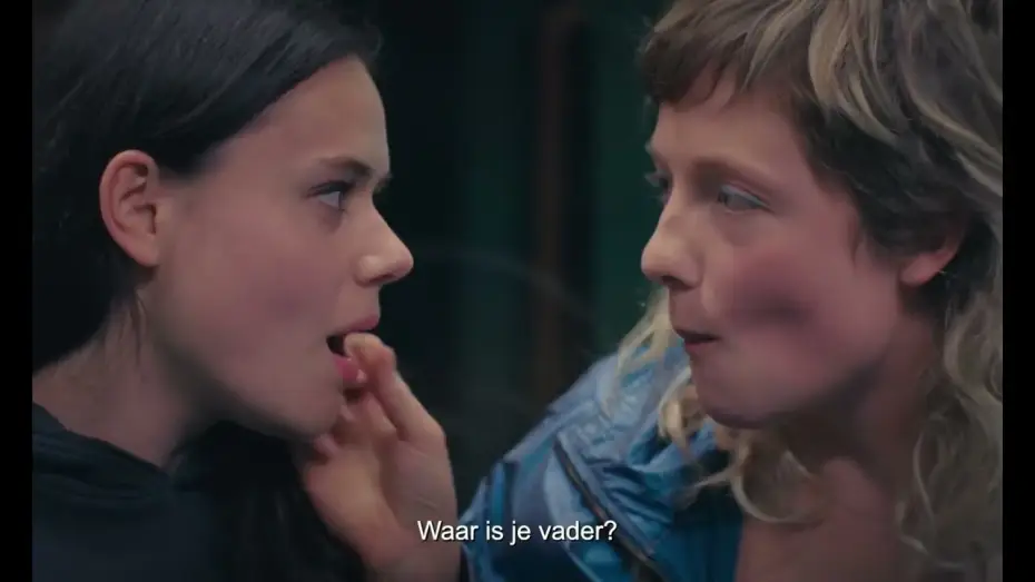 Wideo do filmu Język obcy — Bande-annonce - Langue étrangère de Claire Burger - sortie le 18 septembre 2024