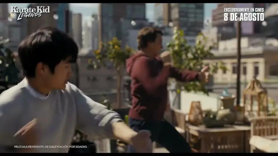 Wideo do filmu Karate Kid: Legendy — Una historia que trasciende generaciones.