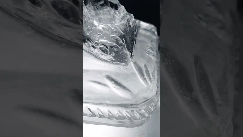 Wideo do filmu Kopciuszek — ❄️ Not all magic disappears at midnight...