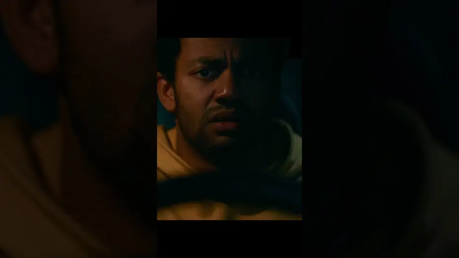 Wideo do filmu Passenger — Don’t drive at night and don’t ever stop.