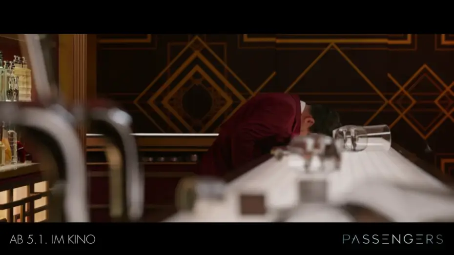 Wideo do filmu Pasażerowie — PASSENGERS - Clip "Bartender Bumper - Ab 5.1.2017 im Kino!