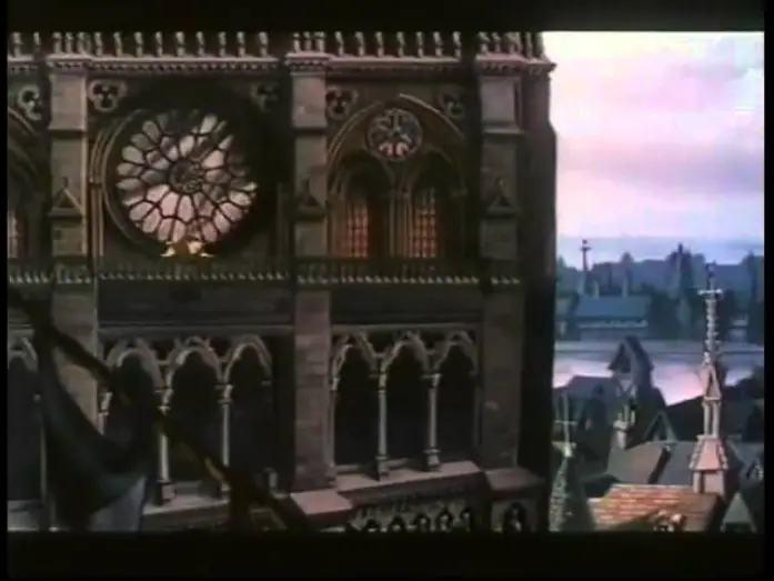 Wideo do filmu Dzwonnik z Notre Dame — Il Gobbo di Notre Dame - Teaser Trailer Italiano - Walt Disney (1996)