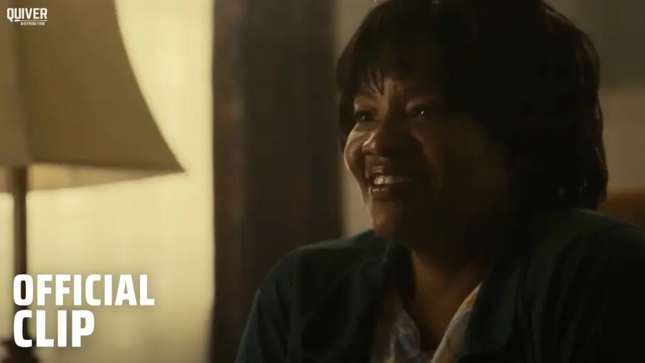 Wideo do filmu Ta druga — “Meeting Ms. Evelyn”