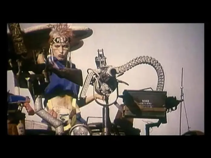 Wideo do filmu Odlotowa dziewczyna — Tank Girl - Bande Annonce [VF]