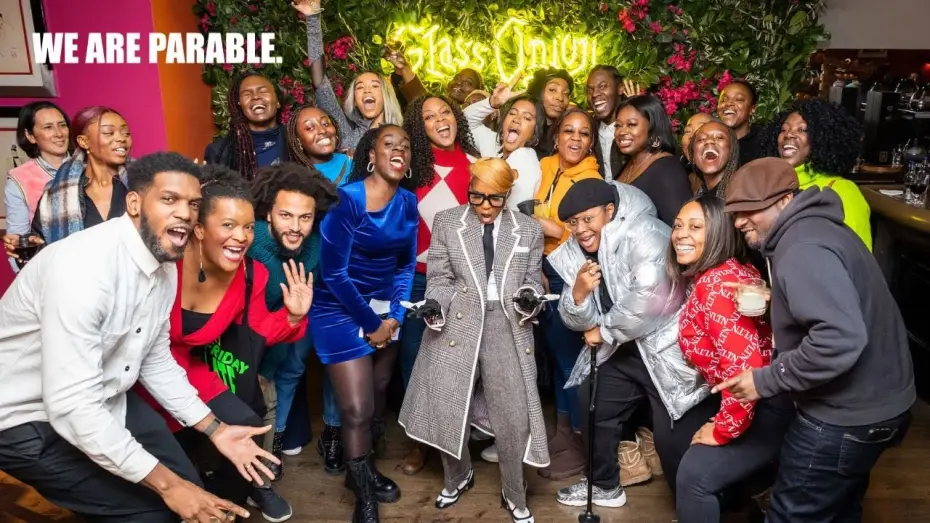Wideo do filmu Glass Onion: Film z serii „Na noże” — Preview of 'Glass Onion: Knives Out' by We are Parable & The British Blacklist with Janelle Monáe