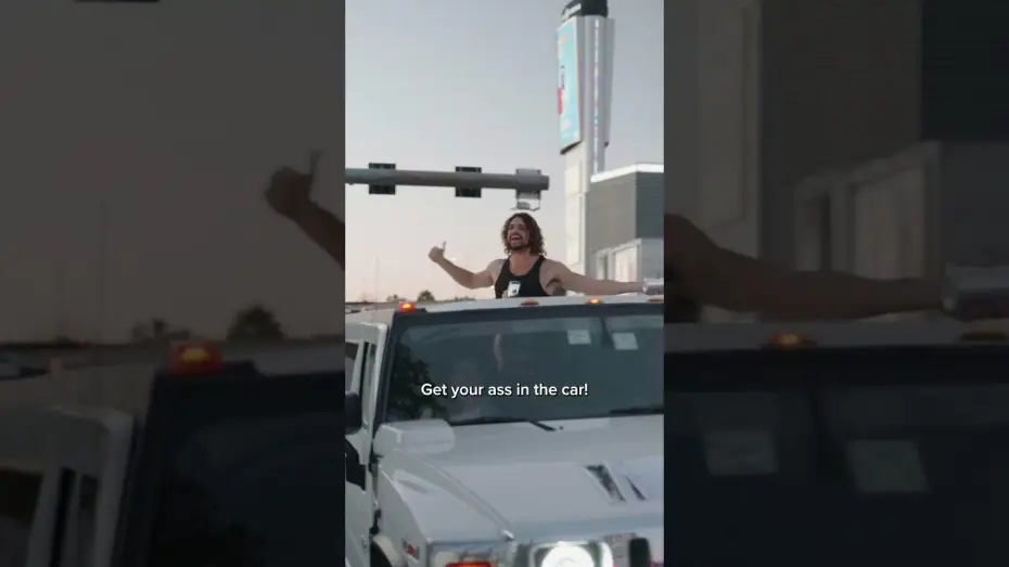 Wideo do filmu Street Fighter — Blanka hitching a ride to The Game Awards.