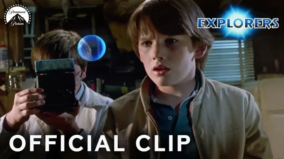 Wideo do filmu Odkrywcy — Ethan Hawke & River Phoenix Discover a Space Alien Bubble!