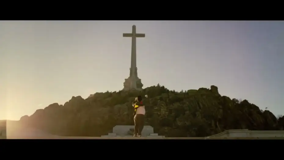 Wideo do filmu Torrente presidente — Ya va siendo hora de que alguien tome las riendas de nuestro país... #TorrentePresidente, 13/03.