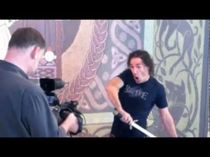 Wideo do filmu Merida Waleczna — Moments with MAndrews - "Action in Brave"