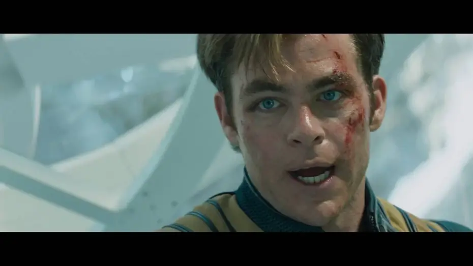 Wideo do filmu Star Trek: W nieznane — STAR TREK BEYOND - Featurette con scene in italiano "il Capitano Kirk"