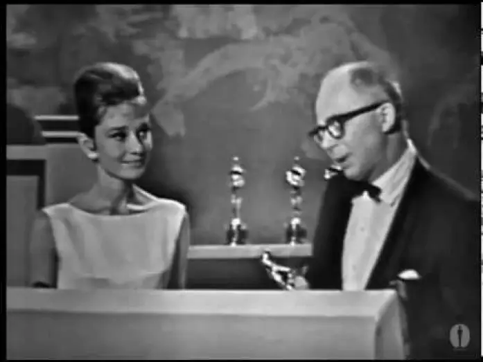 Wideo do filmu Garsoniera — "The Apartment" winning Best Picture