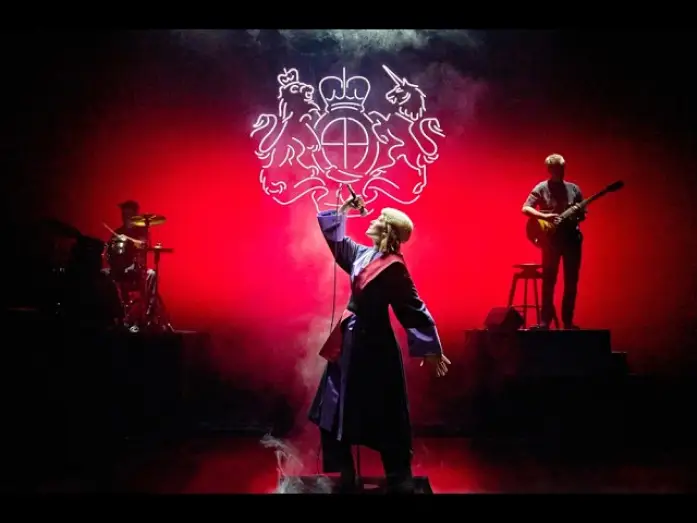 Wideo do filmu National Theatre Live: Inter Alia — NATIONAL THEATRE LIVE PRESENTA INTER ALIA