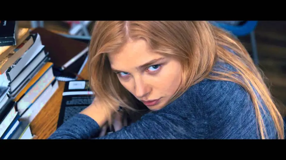 Wideo do filmu Carrie — Carrie, la vengeance - Bande Annonce - VF