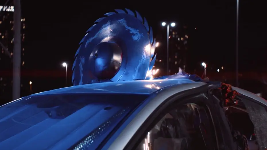 Wideo do filmu Mortal Kombat II — Kung Lao FINISHES Canada’s Parking Offenders